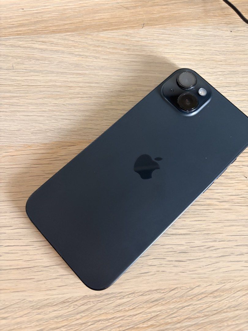 iPhone 15 Plus (Category: iPhone 15 Series) located in Manila. Submitted by brightmoon-bc20 (Listing ID 1446161494, Image 3). Description: .