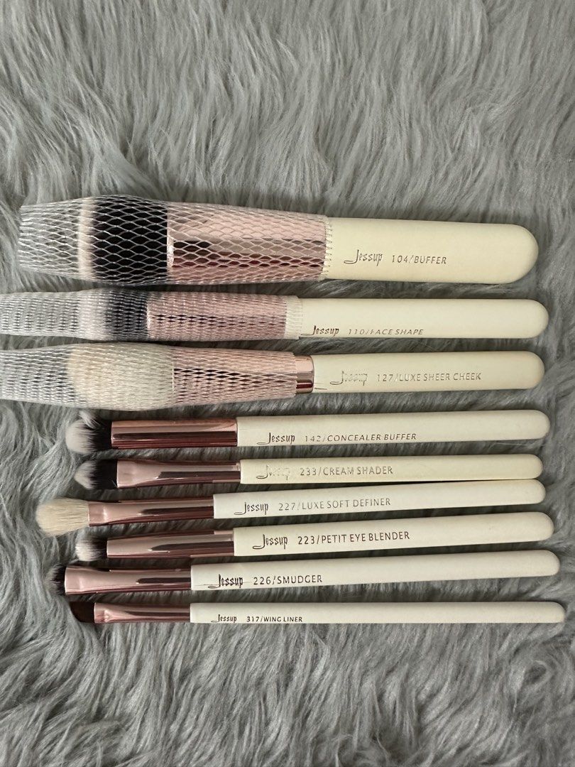 Jessup Make up brushes (Category: Makeup) located in Pateros City. Submitted by stuffcornerph (Listing ID 1446096870, Image 1). Description: .