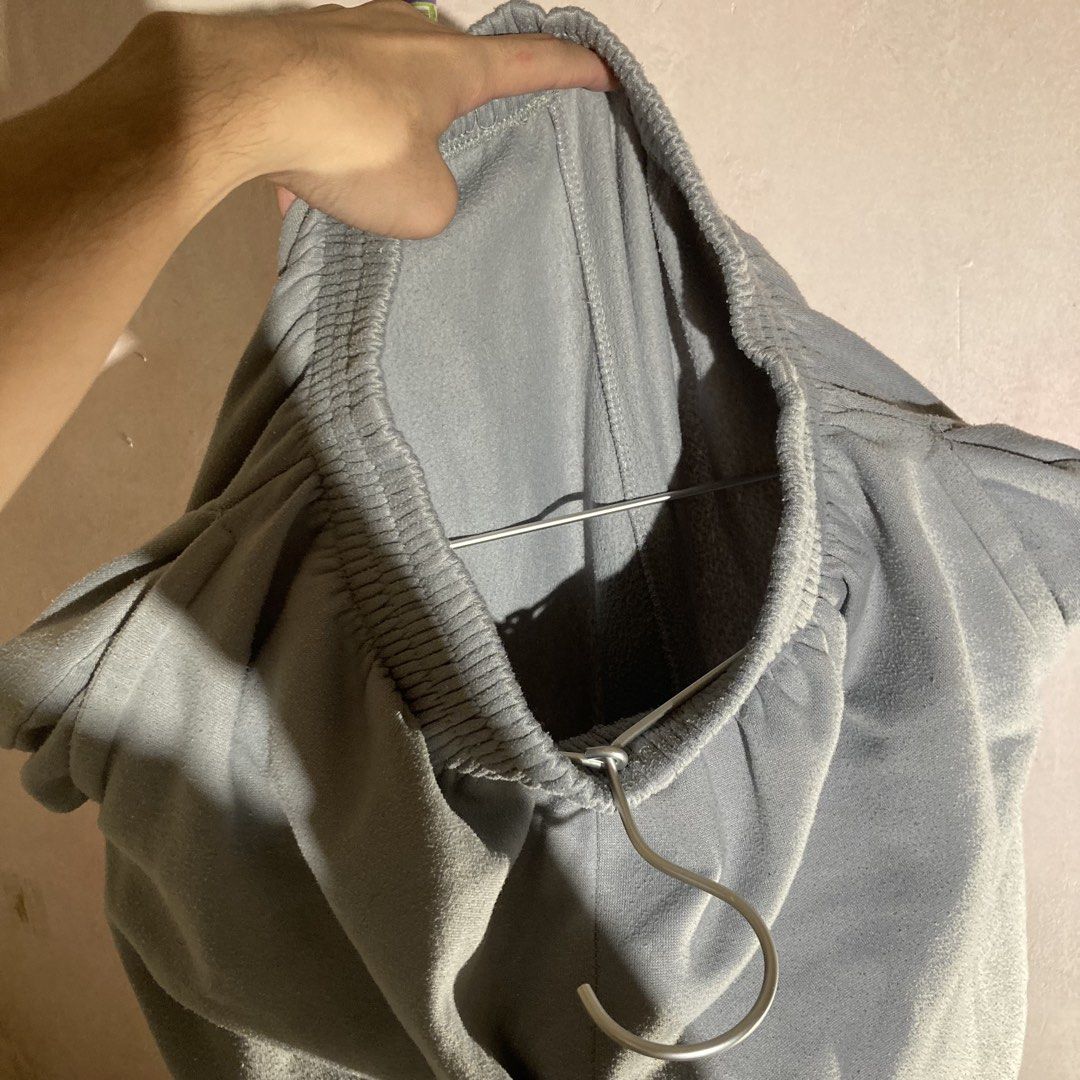 Joggers jogging pants 7 pcs left free size (Category: Joggers) located in Taguig. Submitted by grindrr (Listing ID 1446066522, Image 3). Description: Yes, that’s the real price 6 pcs of light gray 1 PC of white “100% cotton” according to the store I got this from, pero I doubt it. Lots of pilling RFS: switching to 100%. linen .