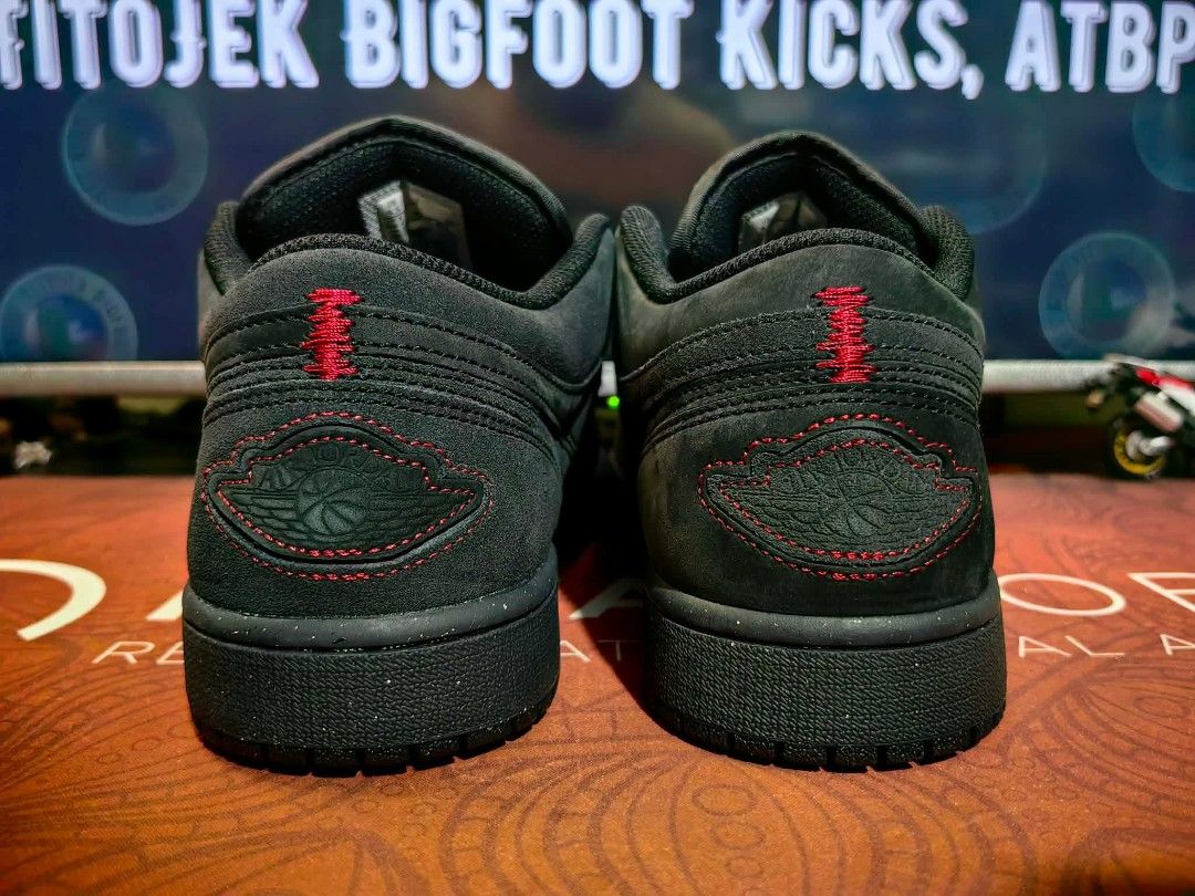 Jordan 1 Low SE Craft size 9.5 US (Category: Sneakers) located in Pasig City. Submitted by titojek (Listing ID 1446100999, Image 3). Description: ⚠️ For sale only. 🔥 Brand new and legit J0rdan 1 Low SE Craft size 9.5 US. Canada release. 💵 2,900. Fixed price ($155 + tax (CAD) nabili) 🛵 Grab, Lalamove, Mr Speedy or Toktok ✈️ J&T and JRS (no rush shipping) 💳 Payment • Gcash or Security Bank ❌ Wala na akong meet up. ❌ Walang COD/COP. ❌ Walang Sh0