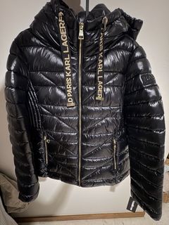 (Category: ) located in . Submitted by lynmclothing.sg (Listing ID 1446053605, Image 1). Description: .