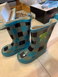 (Category: ) located in . Submitted by sweedy.ngiam (Listing ID 1446079536, Image 1). Description: .