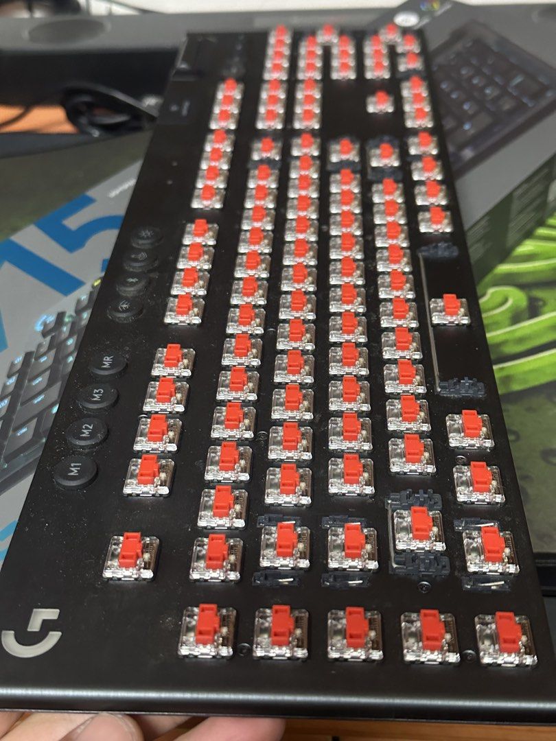 Logitech G915 LIGHTSPEED Wireless Mechanical Gaming Keyboard492740507714856963