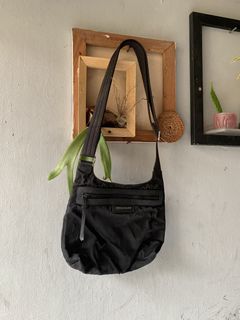 (Kategori: ) berada di . Dikirim oleh arrsecond__ (ID iklan 1446001001, Gambar 1). Deskripsi: .