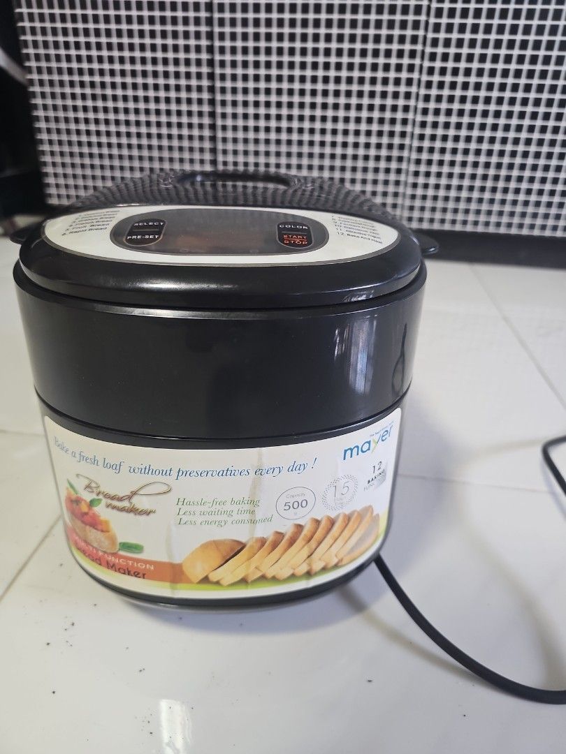 Mayer Breadmaker (Category: Breadmakers) located in Singapore. Submitted by petermint (Listing ID 1446001849, Image 3). Description: 12 types breadmaker.