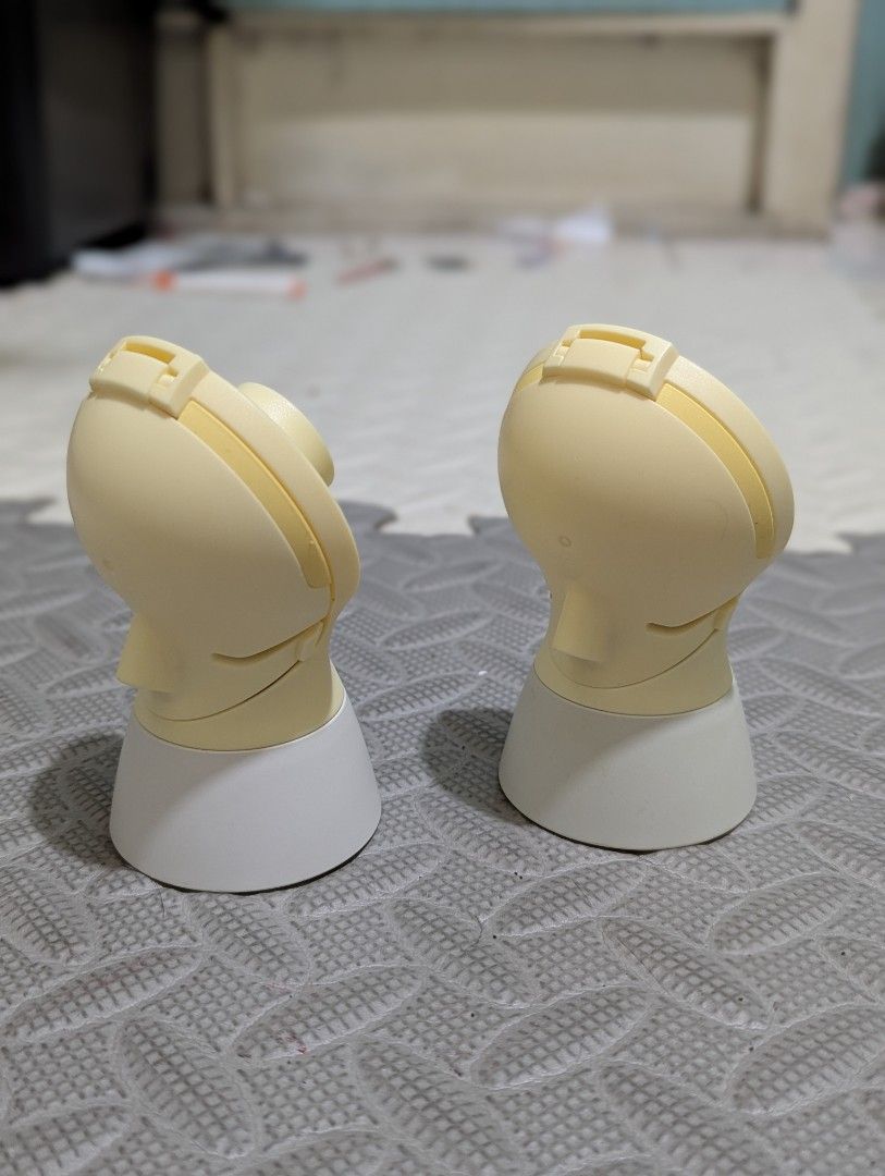 Medela Personalfit flex connectors (pair) (Category: Breastfeeding & Bottle Feeding) located in Cavite. Submitted by hai_dy (Listing ID 1446157838, Image 2). Description: For Sale Medela Personalfit flex connectors (pair) Preloved, hindi ko nagamit kasi di compatible sa nabili kong medela motor. Freebies: breastmilk storage bags and nipple pads Payment first before ihand sa lalamove rider or prior shipping..