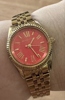 (Category: ) located in . Submitted by preloved_by_ea (Listing ID 1446113567, Image 1). Description: .