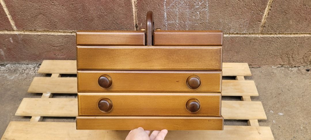 MINI DRAWER CABINET (Category: Storage Boxes & Baskets) located in Sablan. Submitted by gongonshelley12 (Listing ID 1446142774, Image 2). Description: CLEARANCE SALE..!! REPRICED NA PO YAN 👉👉850 ONLY👈👈 MINI DRAWER CABINET PAGLAGYAN NIO NG MGA ANIK ANIK/JEWELRY ANG GANDA NETO MGA MADAM ALMOST LIKE NEW CONDITION .