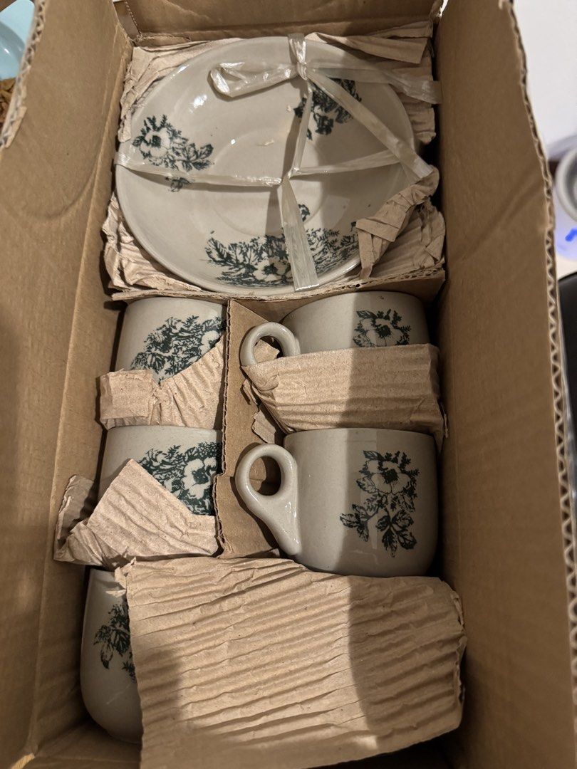 Nanyang kopi Cups and Saucers Set