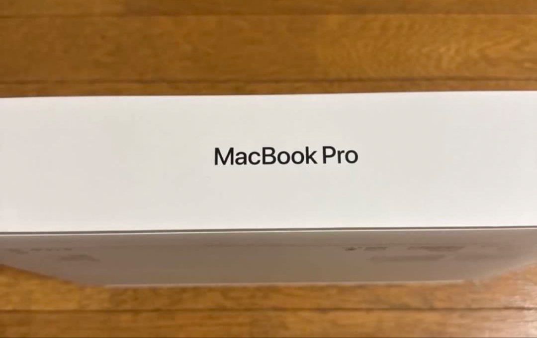 NEW Apple MacBook Pro 14-inch M4 2024493087667321589761