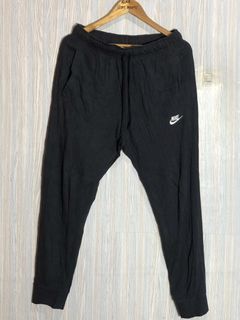 (Category: ) located in . Submitted by rdthriftshub (Listing ID 1446128744, Image 1). Description: .