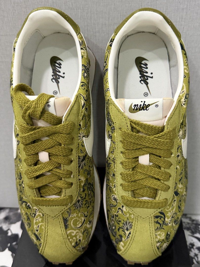 Nike Wmns LD-1000 Pacific Moss-Sail Sequoia (Category: Sneakers) located in Quezon City. Submitted by shestacio (Listing ID 1446102833, Image 2). Description: - Nike LD-1000 sneakers - Color: Pacific Moss-Sail Sequoia - Unique paisley pattern on uppers - White Nike swoosh detail - Gum sole - Size: Women's 7.5 - Includes original box.