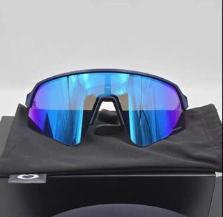 (Category: ) located in . Submitted by luxe_pick_planet (Listing ID 1446057619, Image 1). Description: .