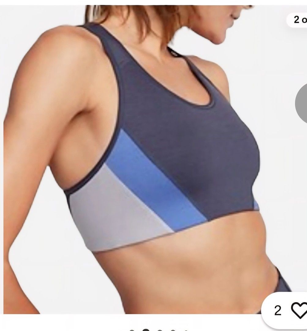 Old Navy Active sports bra (Category: Activewear) located in Tuguegarao City. Submitted by dk_declutters (Listing ID 1446092310, Image 1). Description: - Old Navy Active sports bra made of their Go Dry fabric to keep you cool - Very nice colorblocking of navy blue, light blue, and grey - Ideal for workouts and everyday wear.