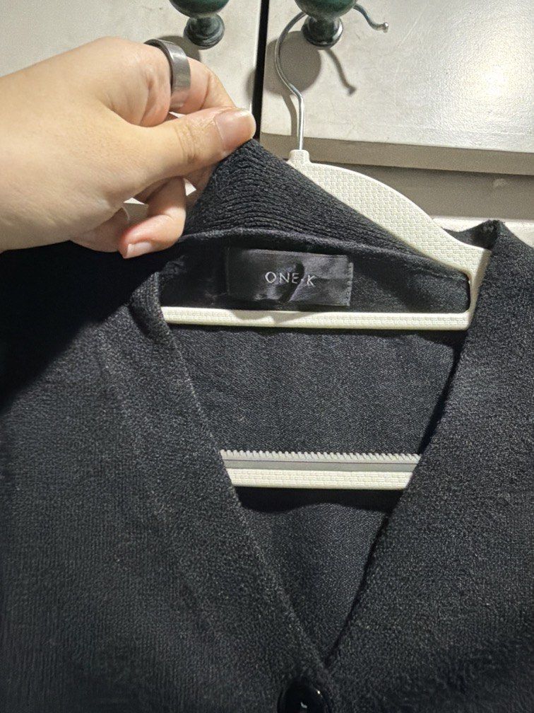 One K Bangkok Knit Vest (Category: Sleeveless) located in Pasig City. Submitted by _annika (Listing ID 1446098438, Image 2). Description: .