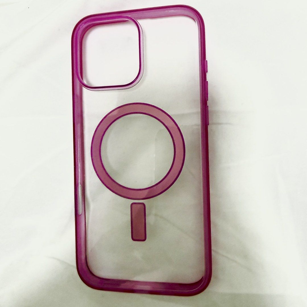Otterbox Lumen Case for iPhone 16 Pro Max (Category: Cases & Sleeves) located in Paranaque City. Submitted by gingershoppe (Listing ID 1446161282, Image 2). Description: Used only once to try Otterbox Lumen Case for iPhone 16 Pro Max.