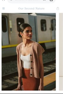 (Category: ) located in . Submitted by lilmissshopping (Listing ID 1446114200, Image 1). Description: .