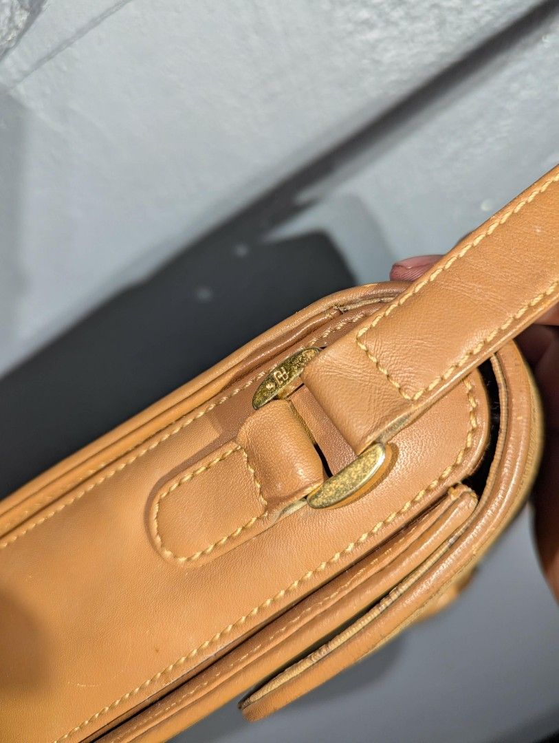 Paolo Gucci Monogram Shoulder Bag (Category: Luxury Bags & Wallets) located in Manila. Submitted by roblesniks33584 (Listing ID 1446155363, Image 2). Description: - Authentic Gucci shoulder bag - All-over signature monogram pattern - Genuine leather trim and adjustable strap - Elegant gold-tone hardware - Interior zippered pocket - Includes serial number tag - A versatile and classic accessory.