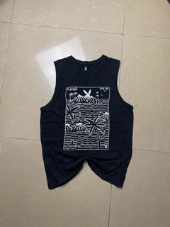 (Category: ) located in . Submitted by yans_thrift_2026 (Listing ID 1446015705, Image 1). Description: .