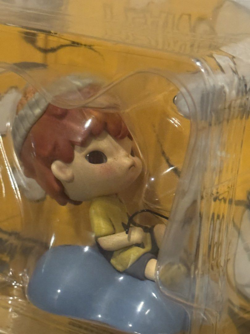 Pop Mart Hirono x Peanuts Snoopy Figure(UNOPENED) (Category: Designer & Blind Box Toys) located in Caloocan City. Submitted by yowqi (Listing ID 1446158899, Image 3). Description: - FIXED PRICE(In need of funds ಥ_ಥ） - Authentic Pop Mart Hirono x Peanuts collaboration figure. - Features beloved characters Hirono and Snoopy. - Comes in its original, unopened packaging. - A must-have collectible for fans and display enthusiasts. I don't accept GCASH