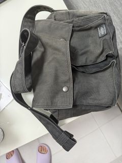 （分類：）位於 。 由 scfrancis 提交（商品編號 1446130676，圖片 1）。簡介： 。