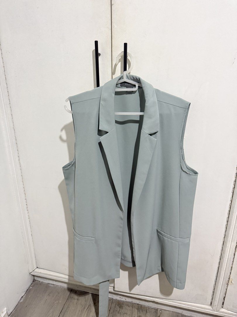 Primark Light Blue Blazer Vest and Shorts Set (Category: Sets or Coordinates) located in Cainta. Submitted by mrsohhmj (Listing ID 1445992889, Image 1). Description: - Primark light blue blazer vest and matching shorts set - Vest: Relaxed fit with tie belt - Shorts: Wide leg with pockets - Perfect for casual or dressed-up looks - Selling as a set FIXED PRICE SURE BUYERS ONLY.