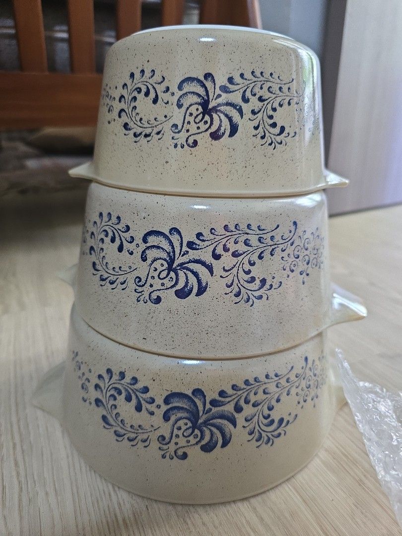 Pyrex Vintage lids + Ceramic bowls
