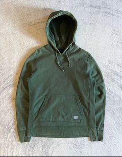 (Category: ) located in . Submitted by mixbrandclothing (Listing ID 1446133380, Image 1). Description: .