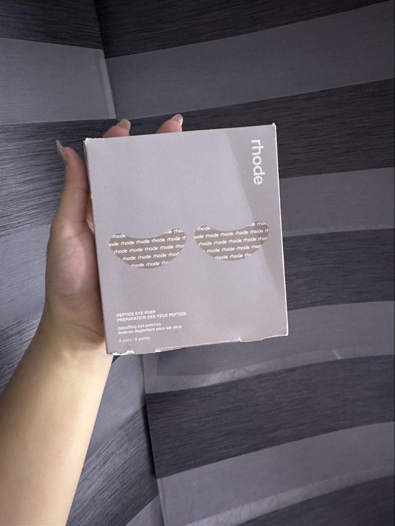 Rhode eye patch (Category: Face Care) located in Cavite. Submitted by debelenrex36209 (Listing ID 1446105776, Image 1). Description: 450 each patch.