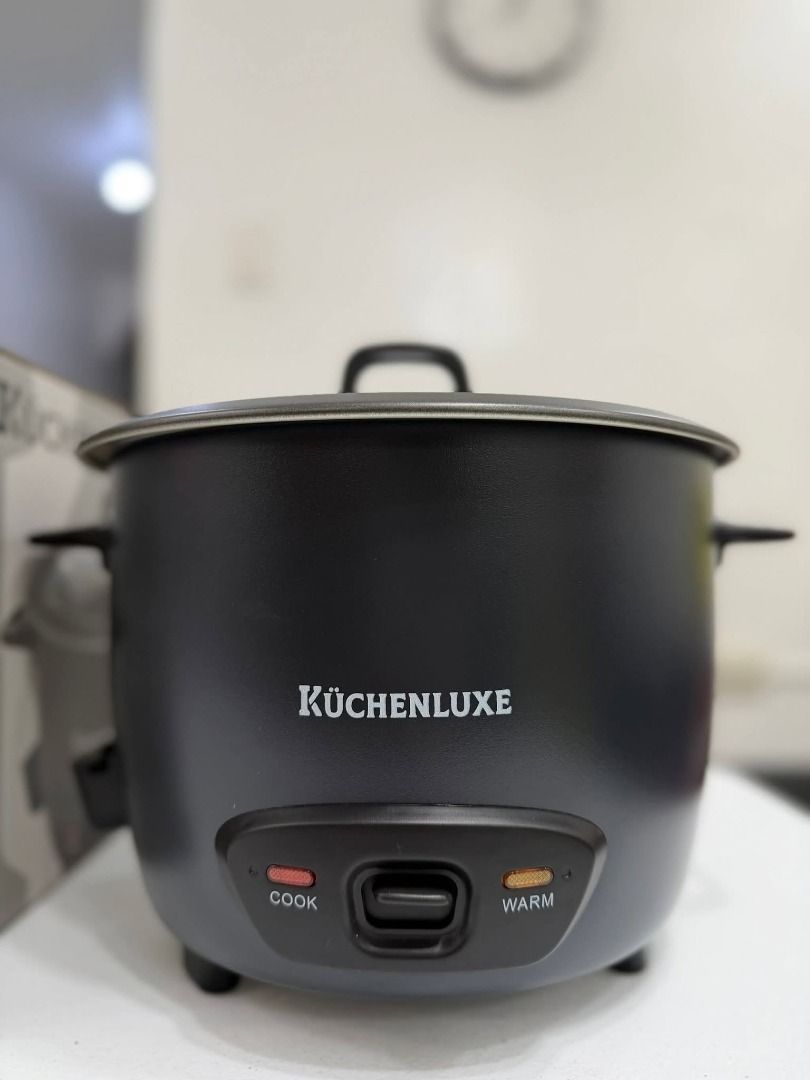 Rice Cooker - Kuchenluxe 1.8L Drum Type (Category: Cookware & Accessories) located in Manila. Submitted by entiretyph (Listing ID 1446105570, Image 3). Description: 🍚 Kuchenlux 1.8L Drum Type Rice Cooker (10 Cups) Cook perfect rice every time with this reliable and easy-to-use 1.8L rice cooker — ideal for daily home use! ✨ Product Features: ✔️ 1.8L Capacity (10 cups) – perfect for families (5–8 persons) ✔️ Automatic Cook & Keep Warm – hassle-fre