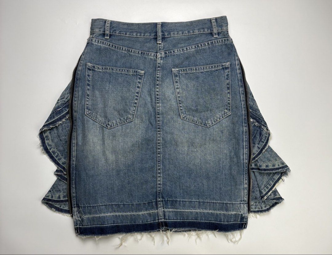 Sacai Peplum Denim Skirt (Category: Skirts) located in Cavite. Submitted by sc_rcity (Listing ID 1446159768, Image 3). Description: Tagged Size : Small Women’s In Great Condition Sign of Wear Zipper : Ykk Made in China No Inclusion Waist 13.5 Length 22.