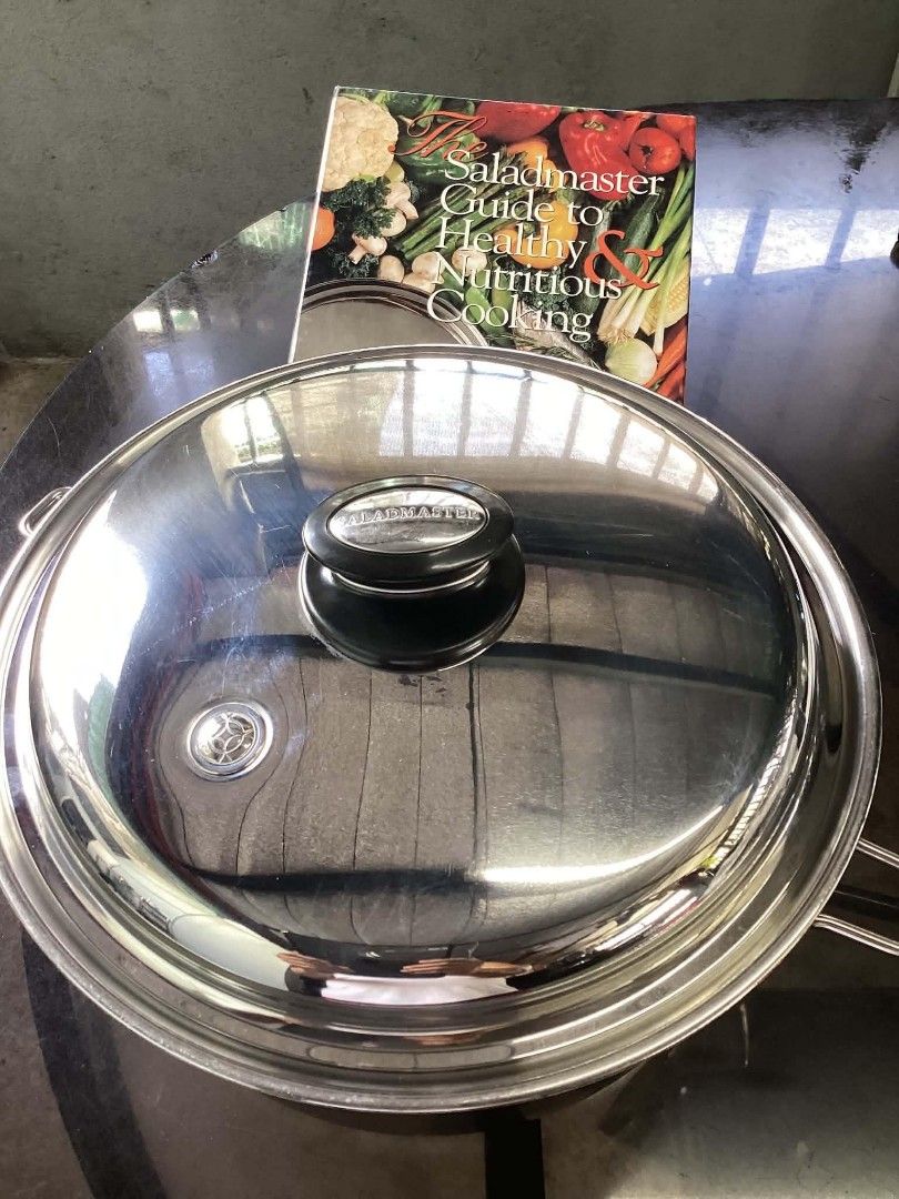Saladmaster 7qts. (Category: Dinnerware & Cutlery) located in Caloocan City. Submitted by royalmoon_9b998b (Listing ID 1446050044, Image 2). Description: slightly used 7 qts saladmaster.