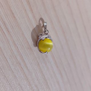 (Category: ) located in . Submitted by whimsicalfinds (Listing ID 1446000318, Image 1). Description: .