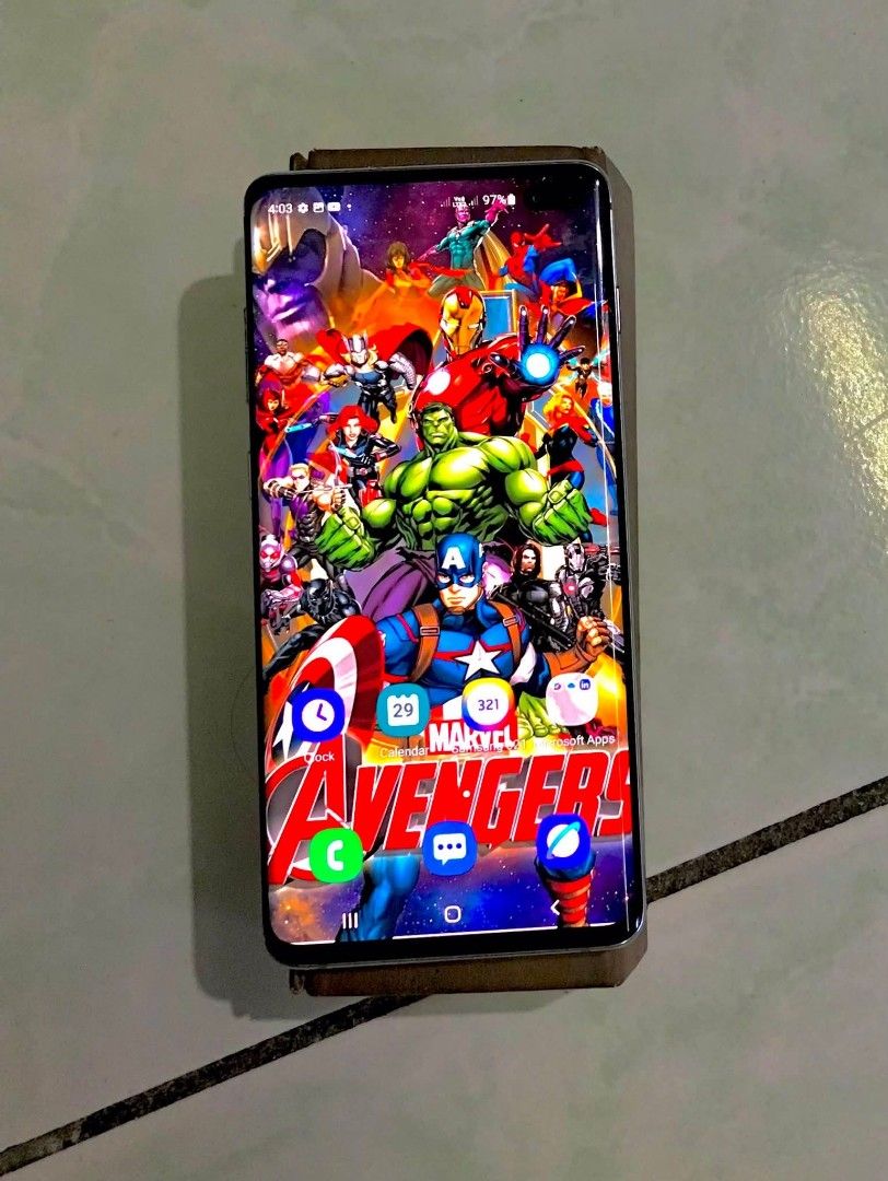 Samsung s10 plus Limited Edition NTC (Category: Samsung) located in Pasig City. Submitted by phgigapro (Listing ID 1445987926, Image 2). Description: Samsung S10 plus Limited edition 128gb Ntc approved dual sim open line tempered glass/ medyo nacrack pero hindi halata. kayo na magpatanggal.pero sayang rin mahal ang tempered glass ng edge medyo matigas konti volume pero 100% functional unit plus 1 case only .