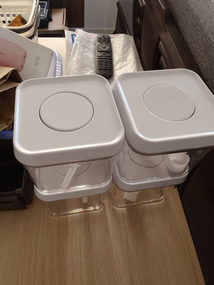 Set of 2 White Square Food Storage Containers with Scoops