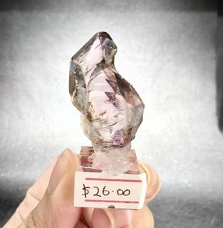(Category: ) located in . Submitted by pnlartcrystals (Listing ID 1446058654, Image 1). Description: .
