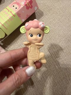 (Category: ) located in . Submitted by lalashop. (Listing ID 1446097729, Image 1). Description: .