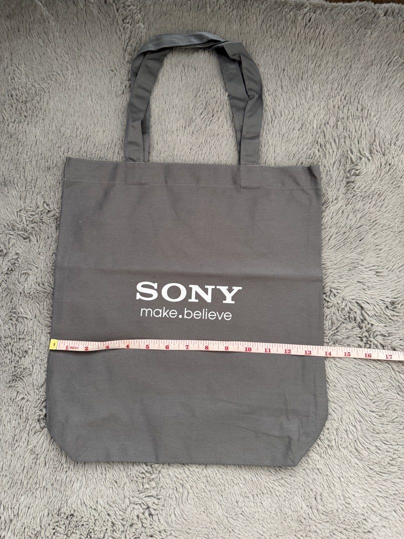 Sony Tote Bag (Category: Tote Bags) located in San Juan City. Submitted by knickscorner (Listing ID 1446005269, Image 3). Description: .