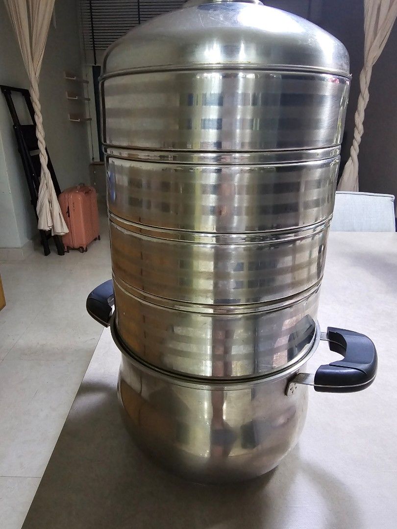 Stainless Steel Pot with Black Handle
