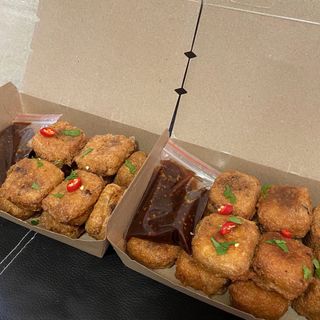 (Category: ) located in . Submitted by manisgift.sg (Listing ID 1446130561, Image 1). Description: .