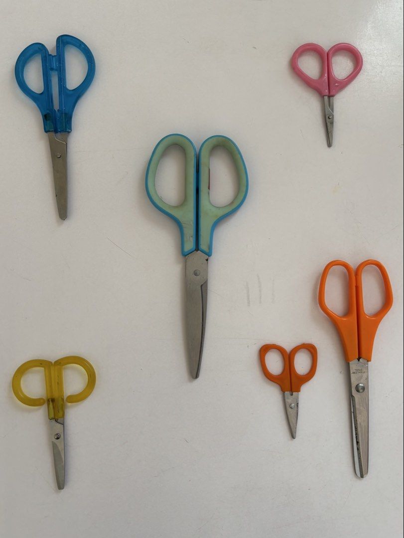 [TAKE ALL] Scissors (functional) (Category: Craft Supplies & Tools) located in Cavite. Submitted by nanangonlineshop (Listing ID 1446028616, Image 2). Description: 📌 Scissors (functional) 🏷️ P100 (take all) ❌ NO COD ✅ AS IS, WHERE IS ✅ FIRST PAY BASIS ✅ MINE NOW, PAY NOW 📍 Location: Cavite 👉 WE SHIP NATIONWIDE (LUZON, VISAYAS & MINDANAO) ✅ MOP: Bank Transfer (BPI) & GCash ✅ Shipping Courier: J&T Express Philippines & Lalamove.