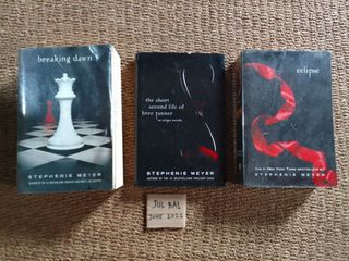 (Category: ) located in . Submitted by book_girl27 (Listing ID 1446151818, Image 1). Description: .