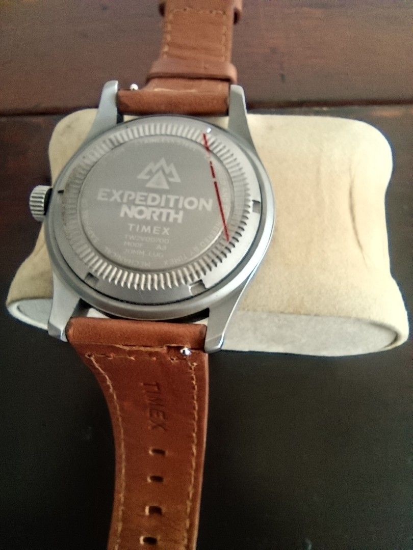 Timex Expedition North Mechanical Watch Blue Dial (Category: Men's Watches) located in Cebu City. Submitted by mac_j003 (Listing ID 1445986137, Image 3). Description: - Timex Expedition North mechanical watch - Striking blue dial with 24-hour markers - Water resistant up to 100 meters (10 ATM) - Comfortable brown leather strap - Ideal for everyday wear and outdoor activities.
