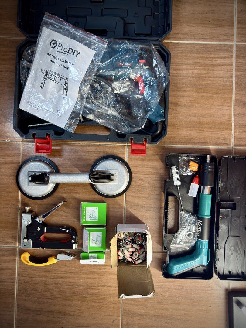 Tools Set (Category: Home Improvement Tools & Accessories) located in Seremban. Submitted by AAAA_5 (Listing ID 1446145756, Image 2). Description: 🔅Pro diy rotary Hammer Wired 1250W 🔅Alluminium Alloy Ceramic,Tiles suction Cup 🔅Nail gun + 120 Nails 🔅Heavy duty 3 in 1 Multitool Nail Staple Gun + 3000 Staples All brand new to let go sbb its useless for my DIY Project •COD •Postage Fee borne by Purchaser 🙆🏻‍♂️WS 0107978013 Wu .