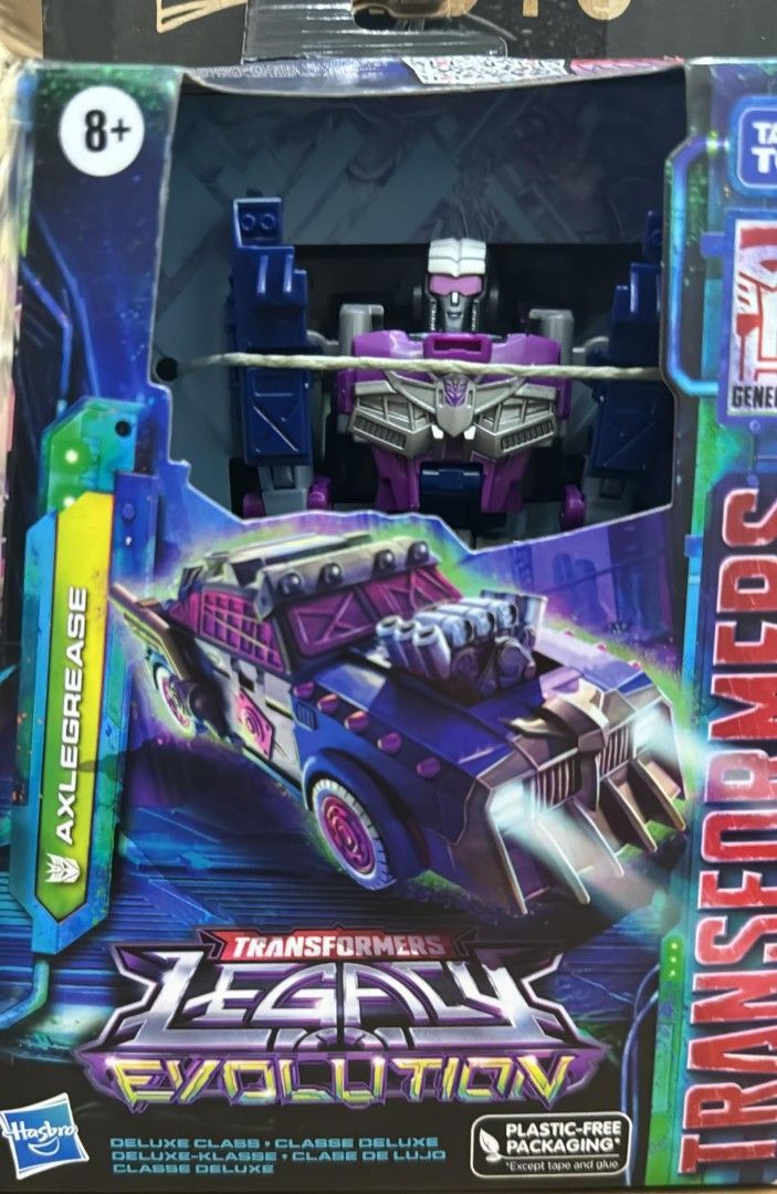 Transformers Legacy Evolution Axlegrease (Category: Toy Figures) located in Singapore. Submitted by gillyboy (Listing ID 1446155104, Image 1). Description: - Transformers Legacy Evolution Deluxe Class Axlegrease figure - Features robot and vehicle alt mode - Perfect for Transformers collectors - Brand new and ready for your collection.