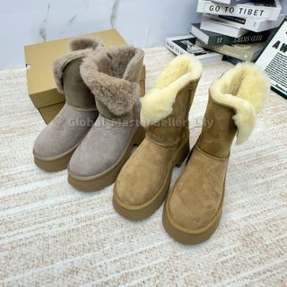 (Category: ) located in . Submitted by fashion.luxe (Listing ID 1446151993, Image 1). Description: .