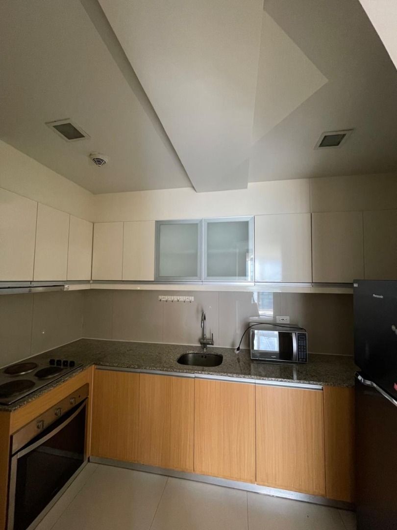 UPTOWN RITZ 2 BEDROOM CONDO FOR SALE (Category: Apartments & Condos) located in Quezon City. Submitted by mplusproperties (Listing ID 1446041069, Image 2). Description: PROPERTY CODE: DS88-006379 PROJECT: UPTOWN RITZ RESIDENCE FLOOR/STREET: 17 FLOOR AREA: 78.80 BEDROOMS: 2 BEDROOMS TOILET AND BATH: 2 PARKING: 1 FURNISHING: SEMI-FURNISHED Title Status: CLEAN TITLE PRICE: ₱ 25,000,000.00 (GROSS PRICE).