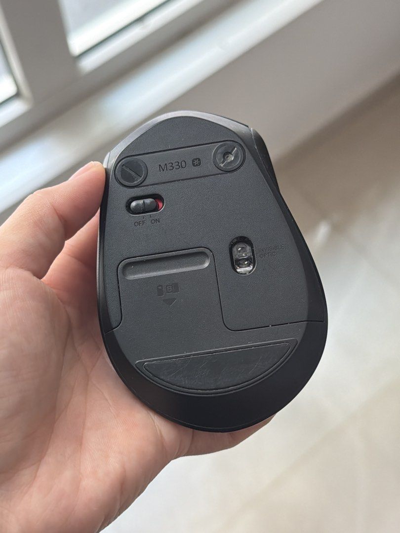 Well Used Logitech M330 Silent Plus Wireless Mouse492719999708057601