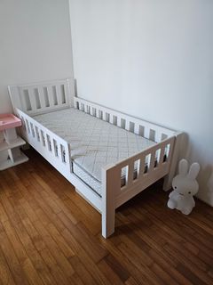(Category: ) located in . Submitted by jhphua80 (Listing ID 1446024208, Image 1). Description: .