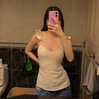 (Category: ) located in . Submitted by wavygarms (Listing ID 1446009269, Image 1). Description: .